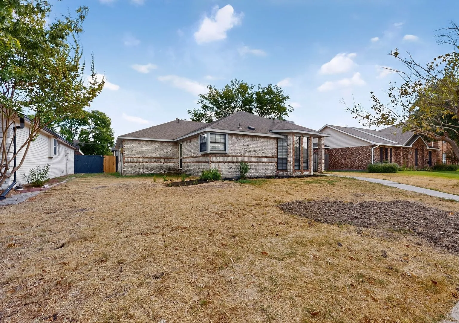 Newly Renovated Home In Rowlett Ready To Be Yours — Photo 4