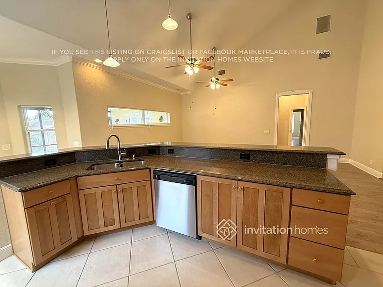 5248 Chiswick Cir — Photo 7