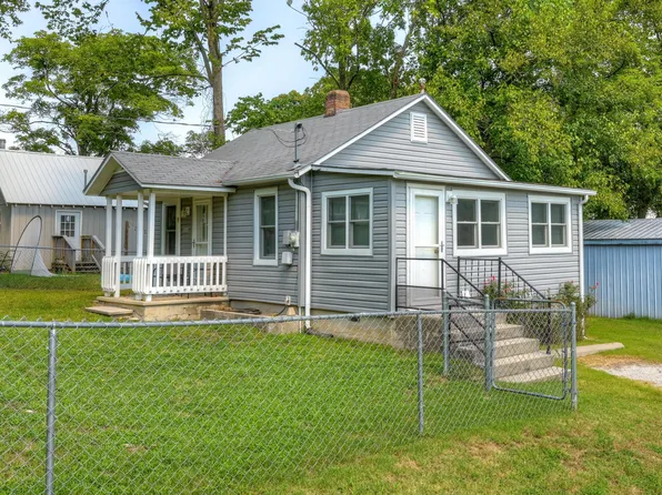 1105 Wilson Avenue, Neosho, MO 64850