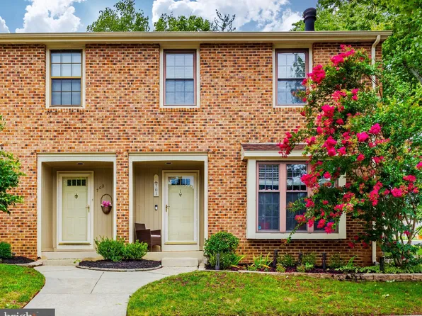 701 Kings Croft, Cherry Hill, NJ 08034