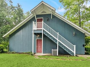 18061 Three Rivers Rd, Covington, LA 70433