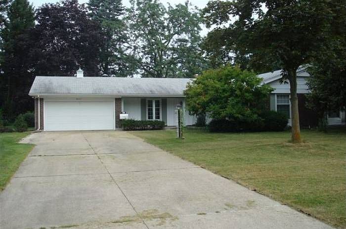 1st image of 6111 Oldham Ct