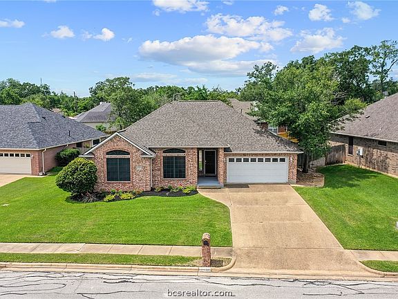 2nd image of 2310 E Mercers Lndg