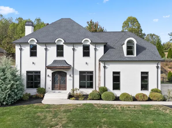 10051 Fox Cove Rd, Knoxville, TN 37922