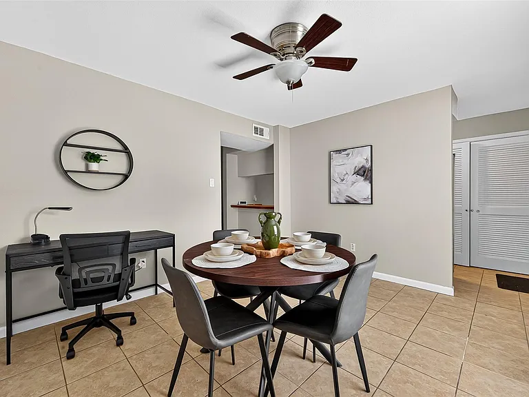 4064 Belle Park Dr #4064 — Photo 15