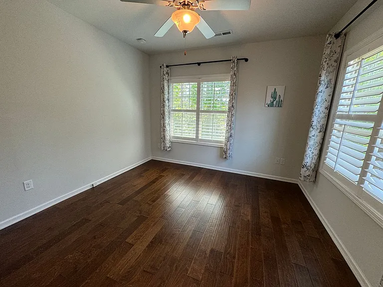 323 View Dr — Photo 22