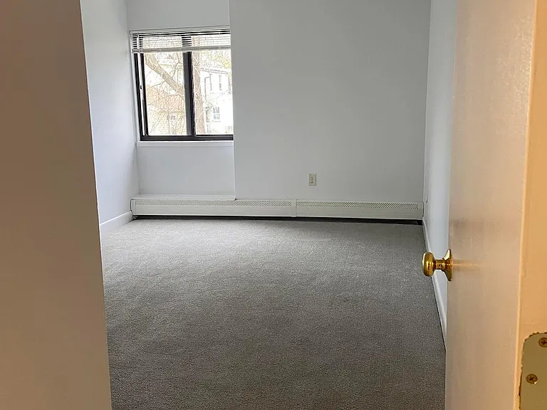 65 Miller St #B5 — Photo 6