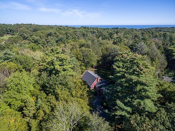 5th image of 28 Cranbrook Dr