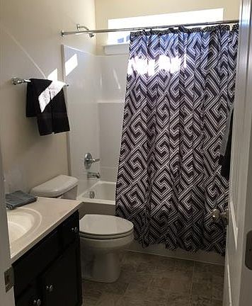 5th image of 8024 Lawford Hills Ct