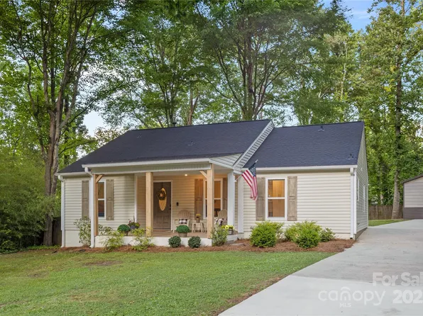 7416 Cross Tie Ct, Mint Hill, NC 28227