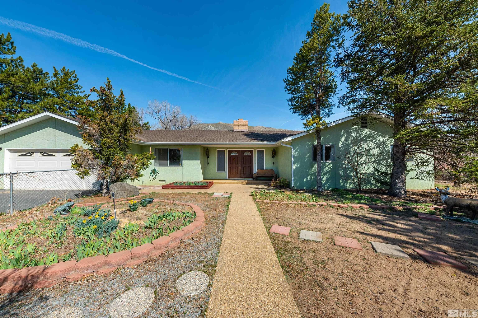 94 Ruby Ln photo 1