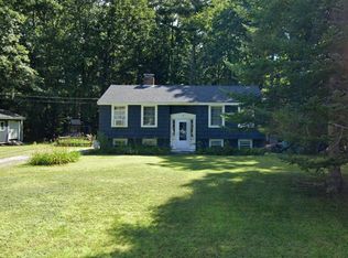 32 Kathy Ln, Cumberland, ME 04021
