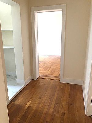 5th image of 38 Clarkson Ave #L