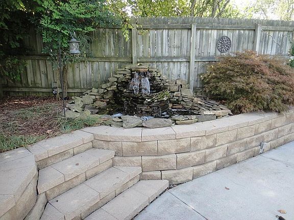 5th image of 19486 McCray Dr