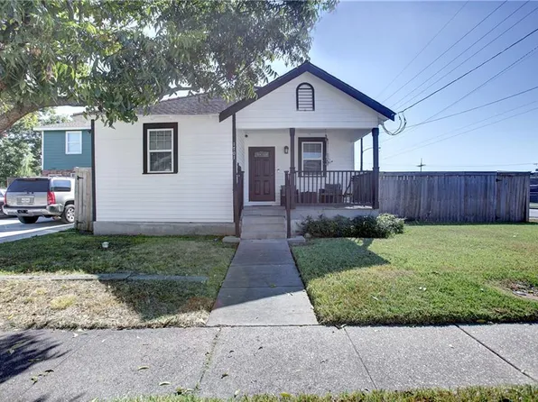 1701 Louisa St, New Orleans, LA 70117
