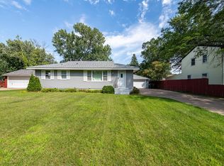10433 7th St NE, Blaine, MN 55434