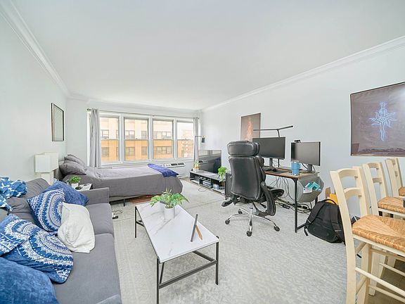 2nd image of 155 E 38th St APT 10H
