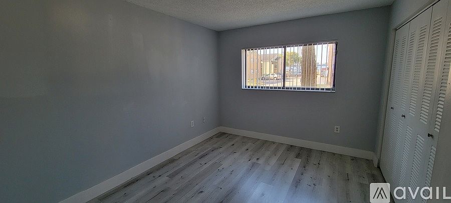 1st image of 7421 SW 152nd Ave APT 105