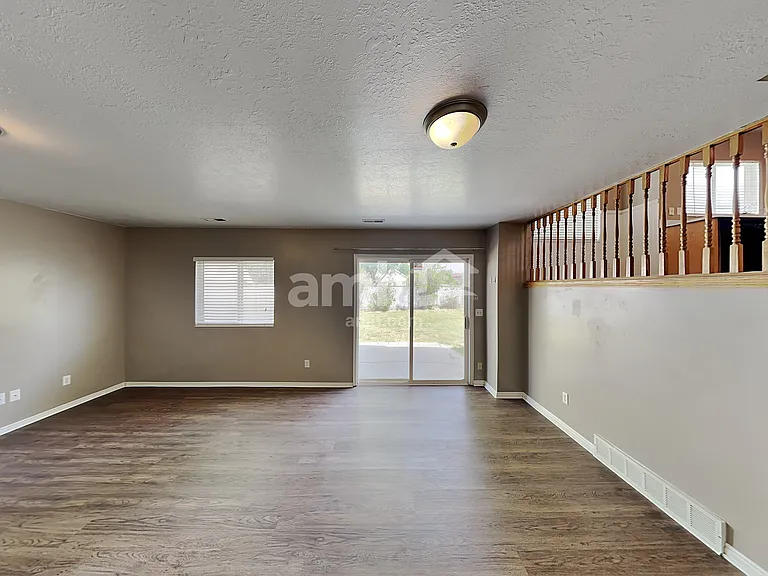 3153 W 5025 S — Photo 6