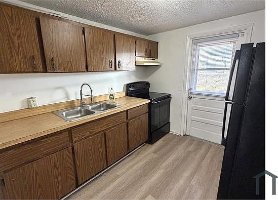 5th image of 2227 E 133rd Ave