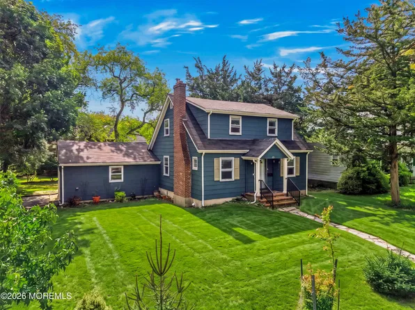 414 Roosevelt Avenue, Oakhurst, NJ 07755