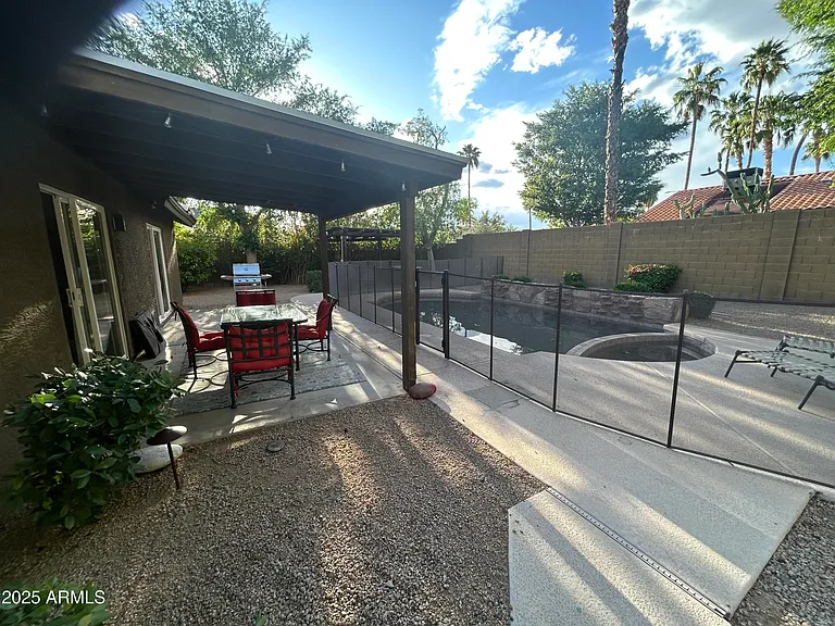 6002 E Beck Ln — Photo 27