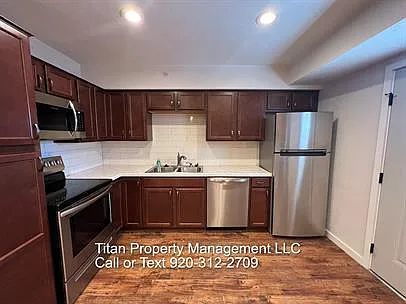 1155 Racine Road — Photo 2