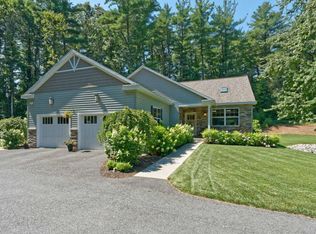 6216 Johnston Rd, Albany, NY 12203