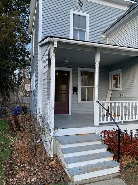 1st image of 1012 Elm St #10