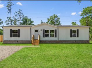 40 E Poinsetta Ave, Defuniak Springs, FL 32433