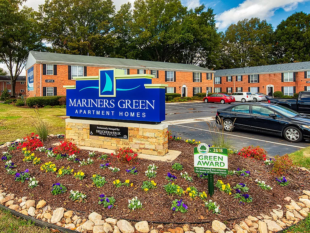 Mariners Green Apartments — Photo 1