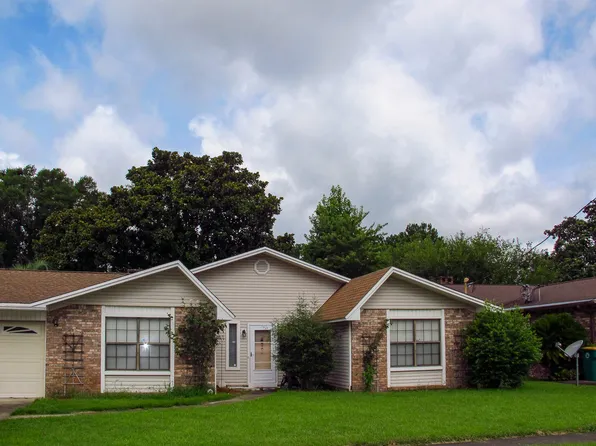 726 Dubois Dr, Fort Walton Beach, FL 32547