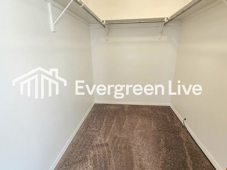 200 Raven Dr — Photo 21