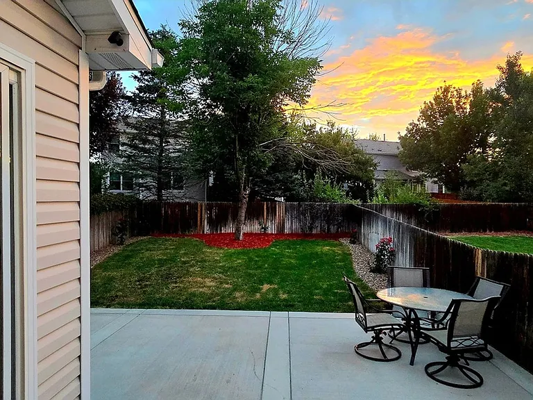 8061 S Kittredge Way — Photo 11