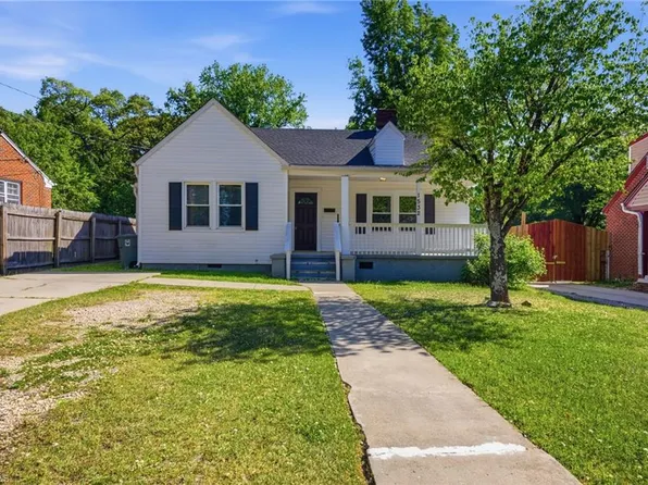 1532 Gorrell St, Greensboro, NC 27401