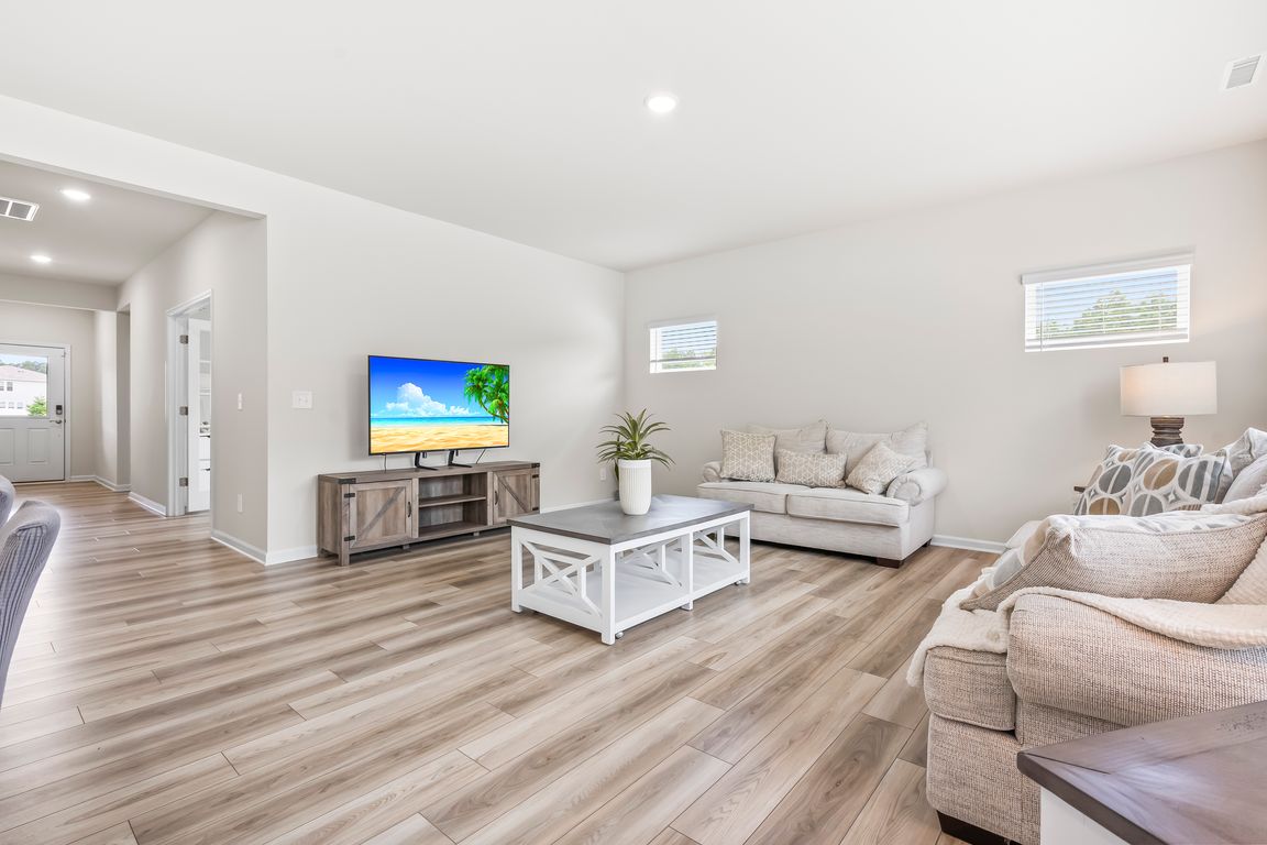 next background image