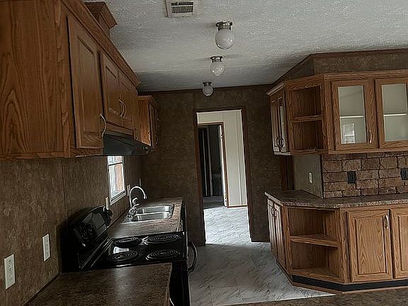 3rd image of 859 Andre Prejean Ln