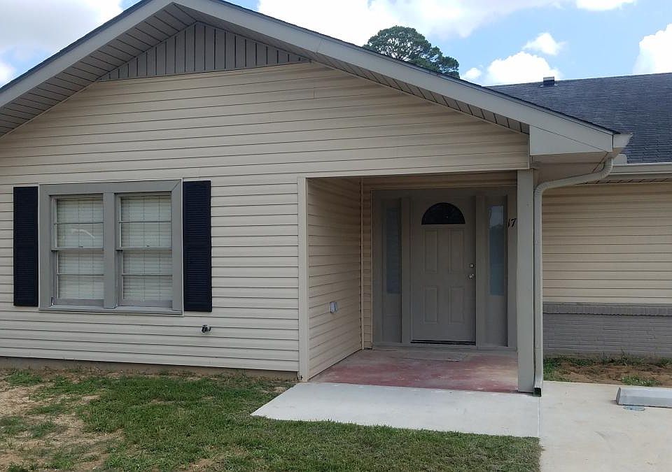 1st image of 17 Kandy Ln