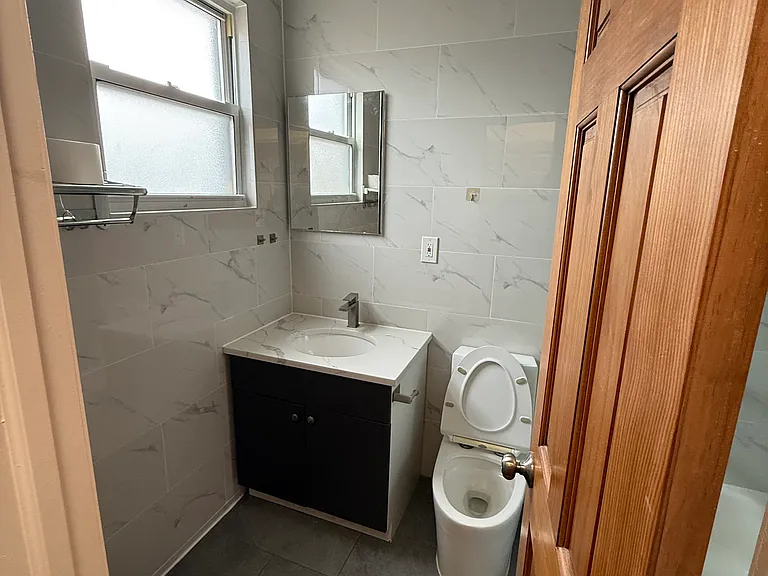 80 McClean Ave #1 — Photo 14
