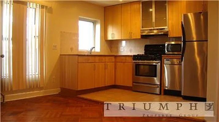 Rented by Triumph Property Group | media 41