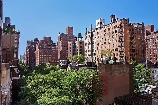 Sold by Corcoran | media 20