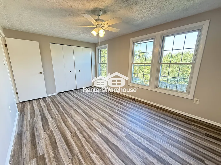 44 Running Brook Dr — Photo 15