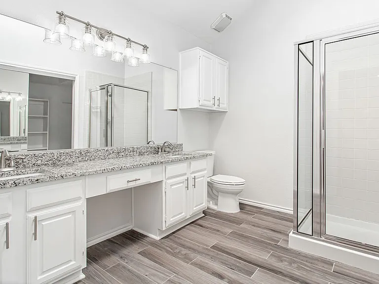 1016 Willowbrook Trl — Photo 20