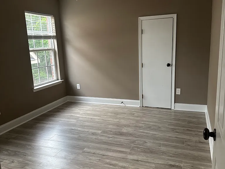 2nd floor bedroom