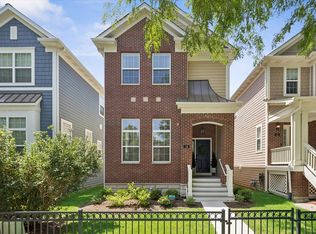 14 N Dryden Pl, Arlington Heights, IL 60004