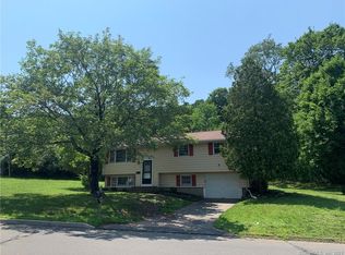 7 Highview Ter, Middletown, CT 06457