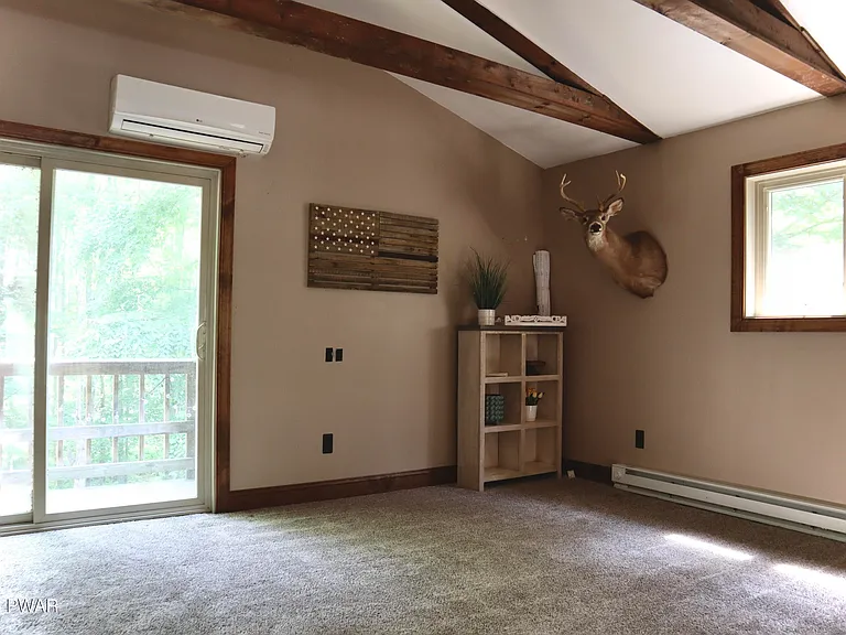 549 Lakeview Dr W — Photo 17