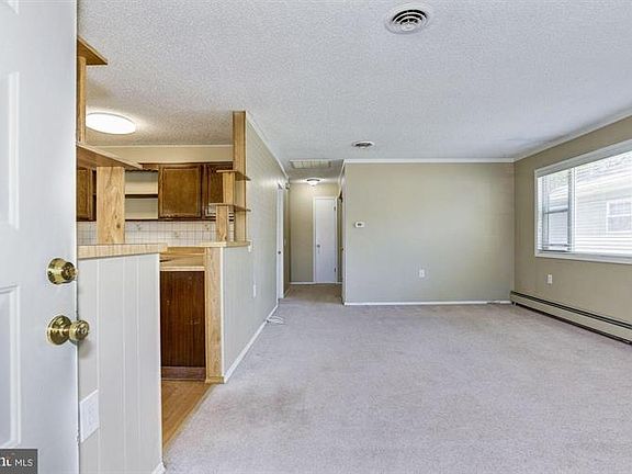 3rd image of 52 Buena Visa Dr