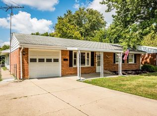 740 Mount Vernon Dr, Xenia, OH 45385