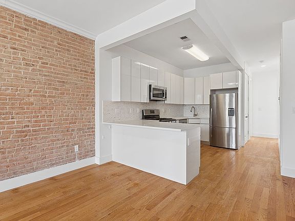 4th image of 506 E 119th St APT 3